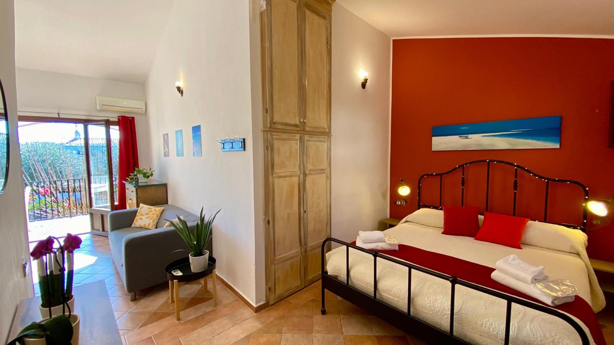 Residence La Rosa Porto San Paolo  Exterior photo