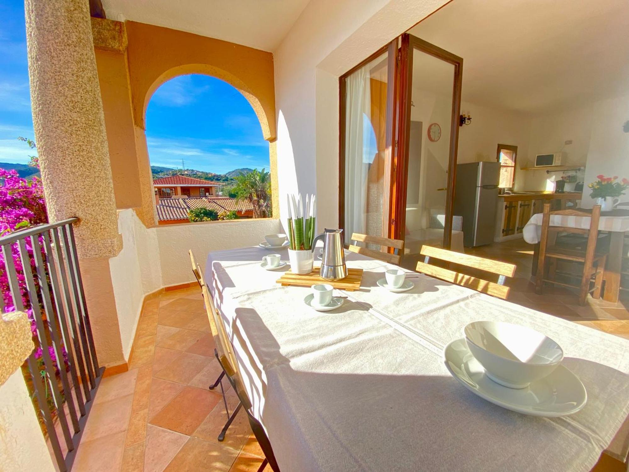 Residence La Rosa Porto San Paolo  Exterior photo